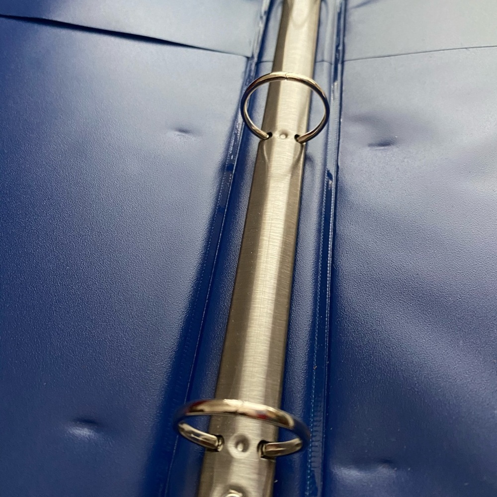 Folders - Picture 2 of 7